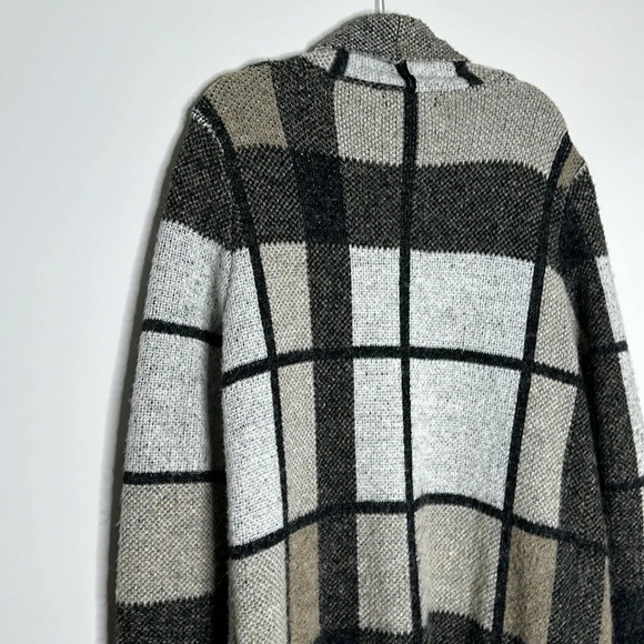 Joseph A Cardigan - Picture 11 of 11